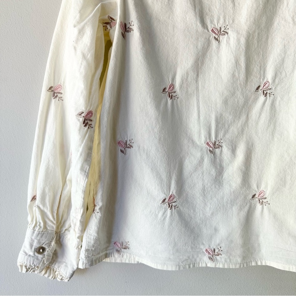 Lili Lala Button Down Floral Embroidered Blouse - Picture 7 of 7